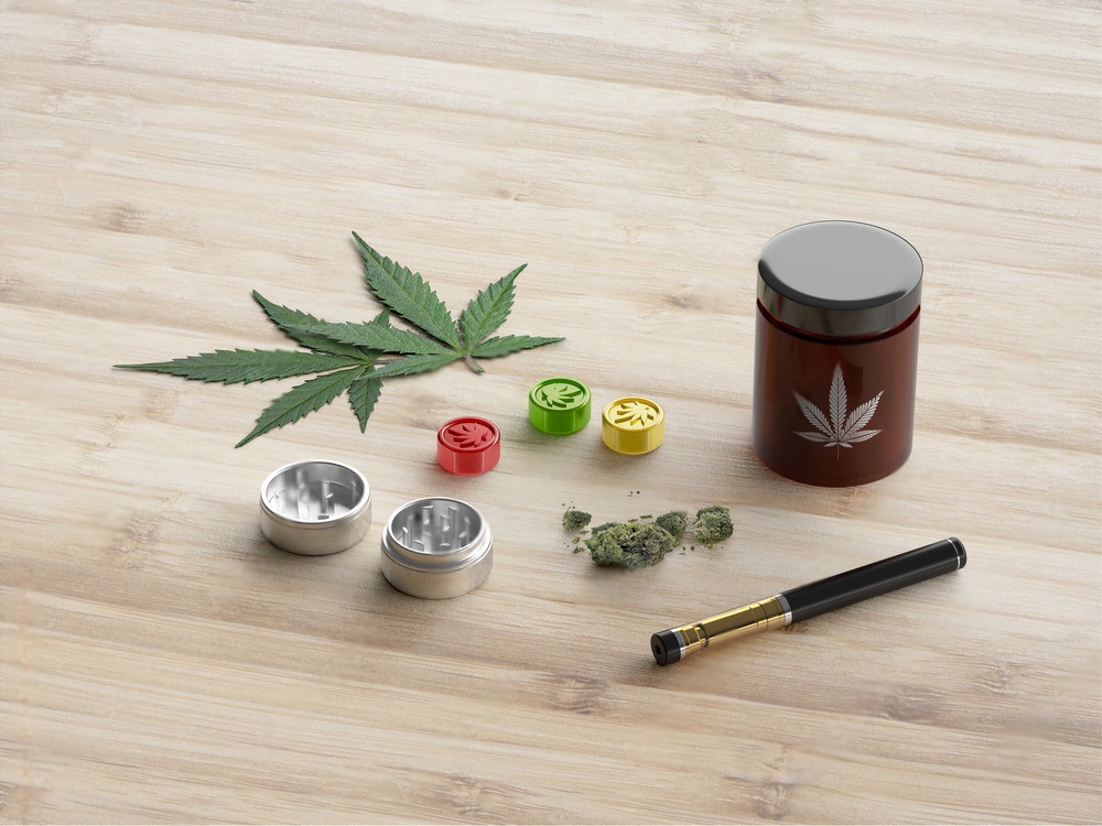 custom cannabis packaging